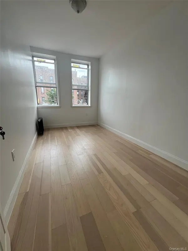 83-19 Northern BLVD, Jackson Heights, NY 11372