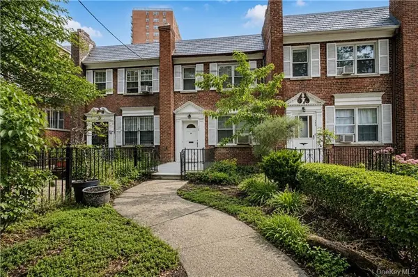 138 Van Cortlandt PARK, Bronx, NY 10463