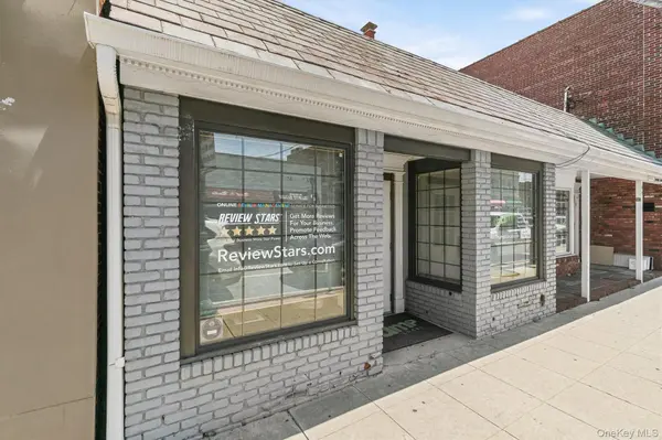 95 Rockaway AVE, Valley Stream, NY 11580