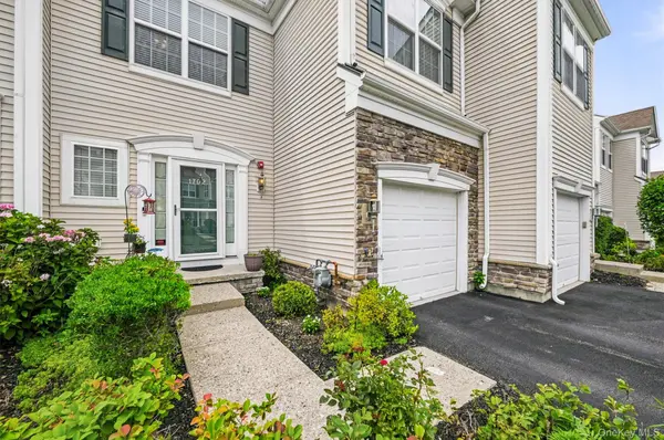 19 Brighton DR #1702, Newburgh, NY 12550
