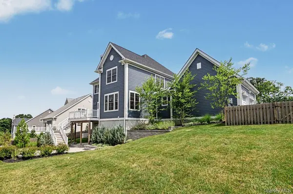 17 Stableview LN, Brewster, NY 10509