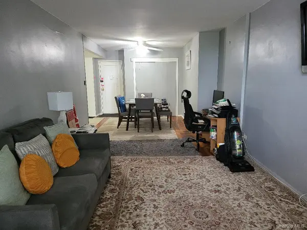87-56 Francis Lewis BLVD #A62, Queens Village, NY 11427
