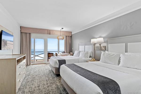 126 S Emerson AVE #88, Montauk, NY 11954