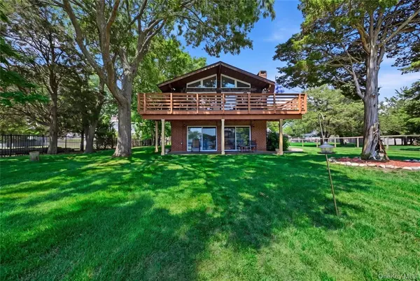 3830 Ole Jule LN, Mattituck, NY 11952