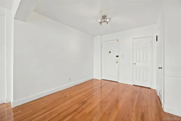 72-10 112 ST #6G, Forest Hills, NY 11375