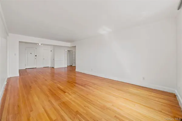 72-10 112 ST #6G, Forest Hills, NY 11375