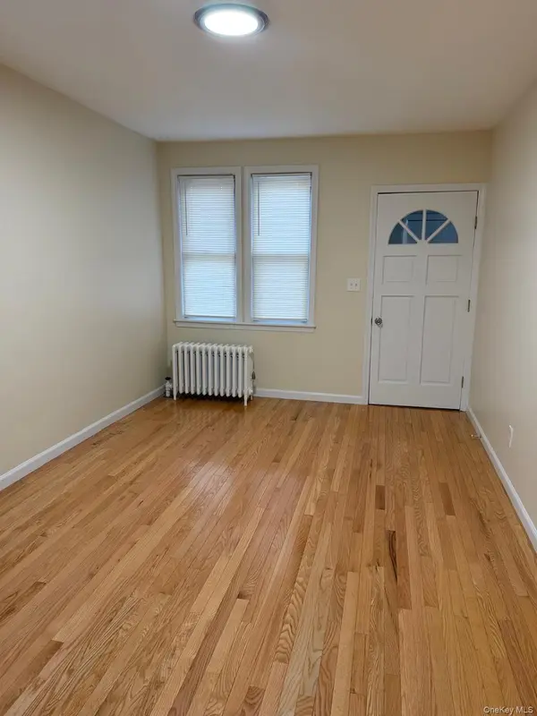 196 Hosmer AVE, Bronx, NY 10465