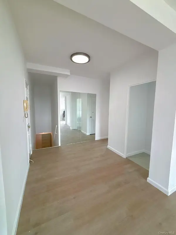99-05 63rd DR #14X, Rego Park, NY 11374
