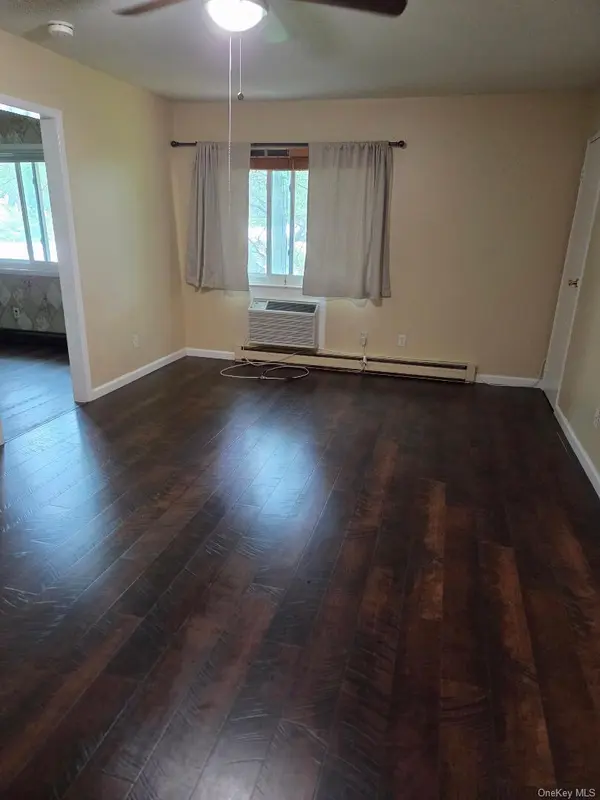 40-218 W 4th ST #218, Patchogue, NY 11772