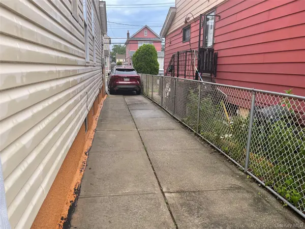10506 221st ST, Queens Village, NY 11429