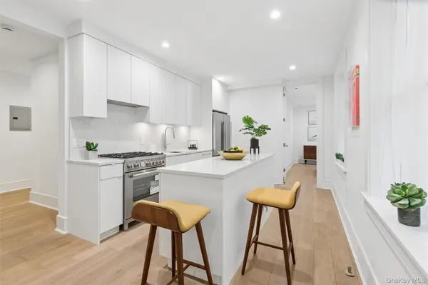 148-09 Northern BLVD #1D, Flushing, NY 11355
