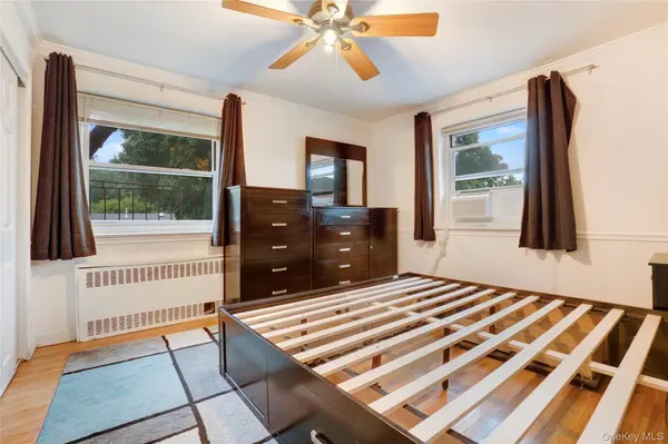 111-09 66th AVE #2B, Forest Hills, NY 11375