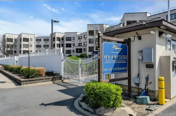 725 Miller AVE #410, Freeport, NY 11520