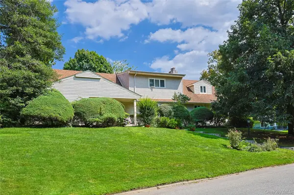 9 Talbot DR, Great Neck, NY 11020