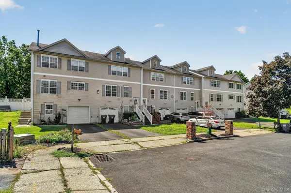 43 Mayer DR, Middletown, NY 10940