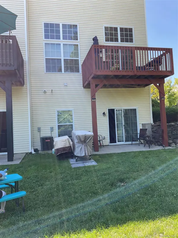 246 Orleans RD #10-2, Newburgh, NY 12550