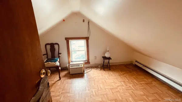 111-27 38th AVE, Corona, NY 11368