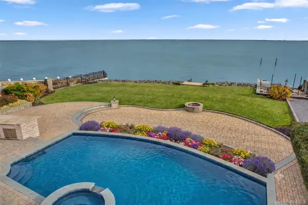 Address not disclosed, West Islip, NY 11795