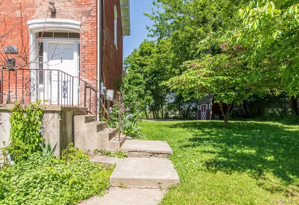 33 Cliff ST, Beacon, NY 12508