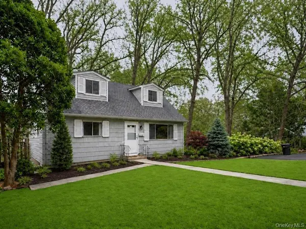 76 Beverly RD, Mount Kisco, NY 10549