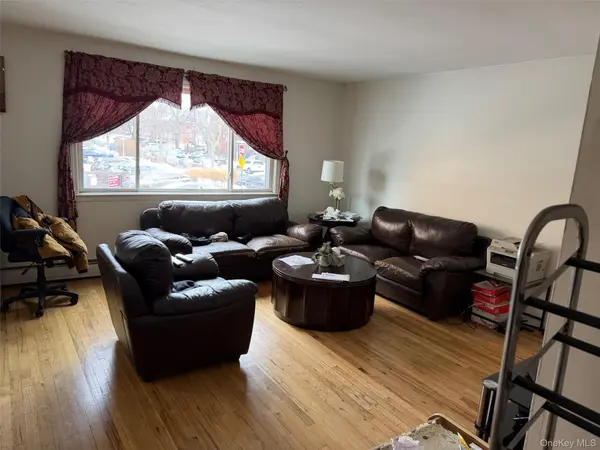 201-22 43rd AVE, Bayside, NY 11361