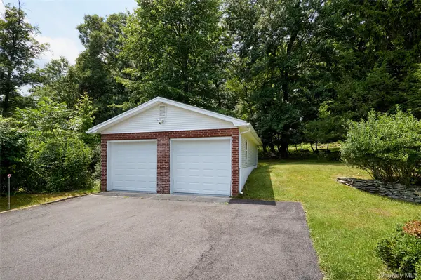 43 Sunset TER, Highland Mills, NY 10930
