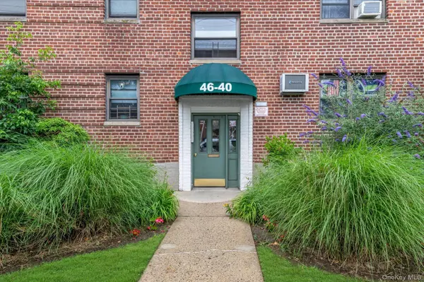 46-40 216th ST #3A, Bayside, NY 11361