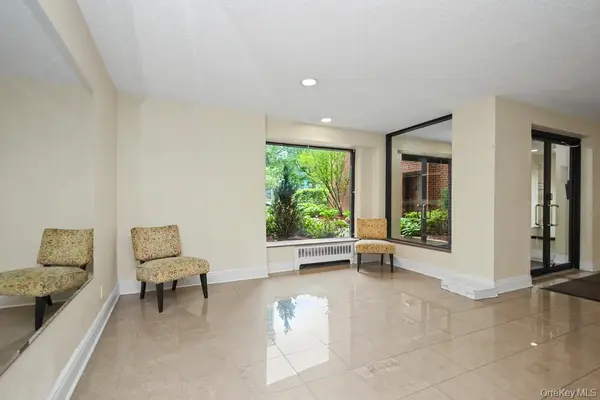30 N Broadway #4F, White Plains, NY 10601