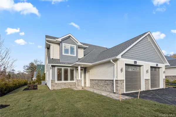 19 Dessau CIR, Spring Valley, NY 10977