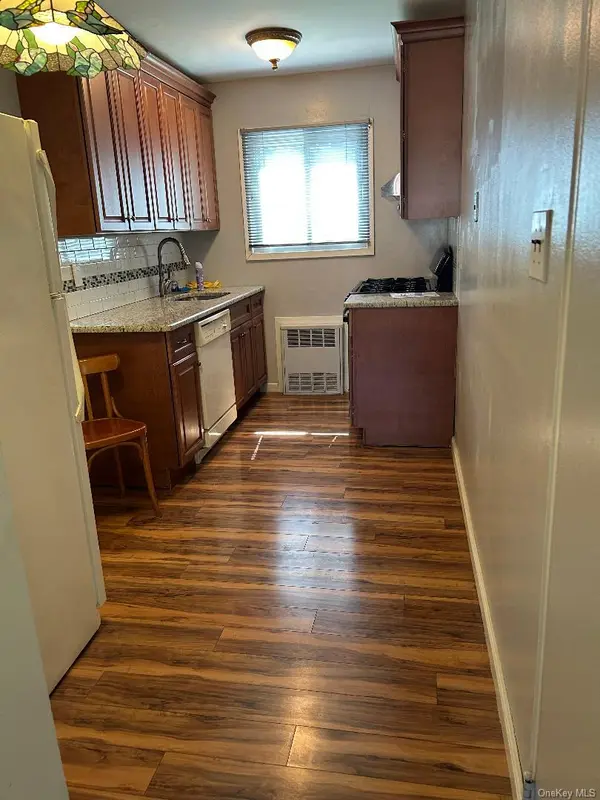 254 Edmunton Drive #K1 Edmunton Drive #K1 #K1, North Babylon, NY 11703