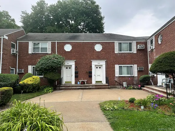 26033 73rd AVE #GV101-A5-2, Glen Oaks, NY 11004