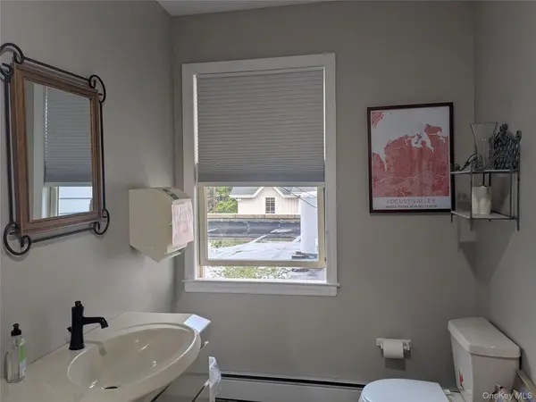 Suite 1 40 Birch Hill RD, Locust Valley, NY 11560