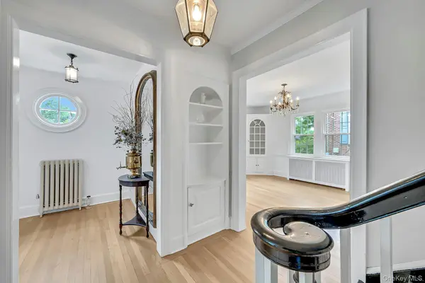 83 Parkway, Mount Vernon, NY 10552