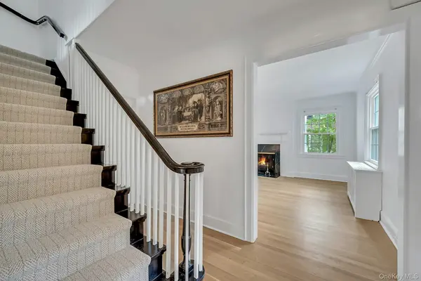 83 Parkway, Mount Vernon, NY 10552