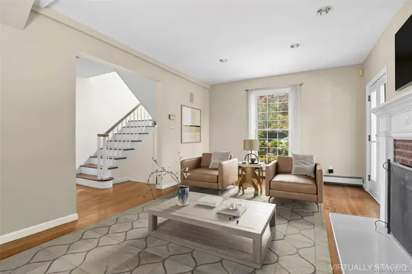 7715 Kew Forest LN, Forest Hills, NY 11375
