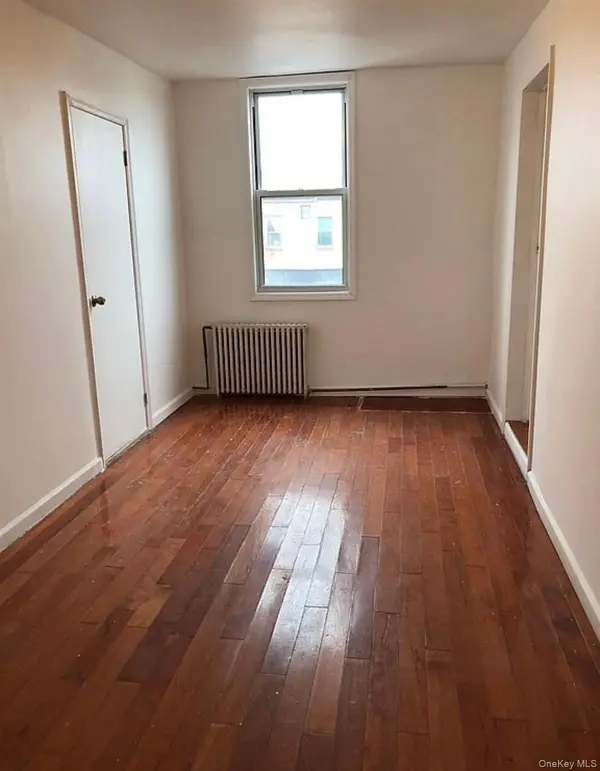 12214 18th AVE, Flushing, NY 11356