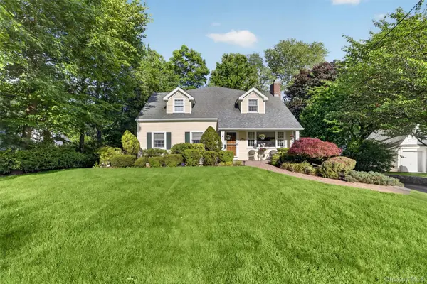 110 Park DR, Eastchester, NY 10709
