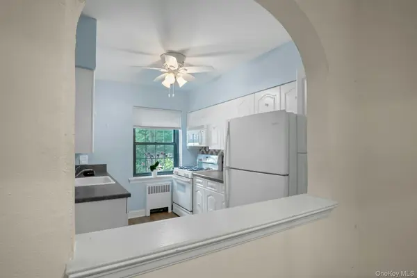 20 Alden PL #1, Bronxville, NY 10708