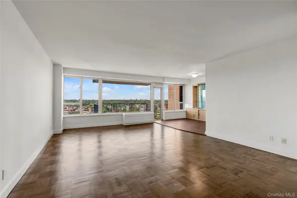 166-25 powells cove BLVD #17G, Beechhurst, NY 11357