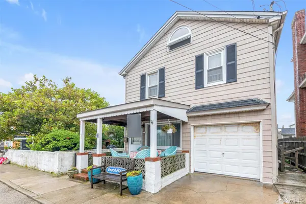 32 Buffalo AVE, East Atlantic Beach, NY 11561