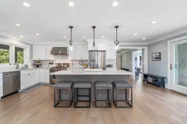 12950 Oregon RD, Cutchogue, NY 11935