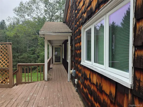 63 Otens RD, Ellenville, NY 12428