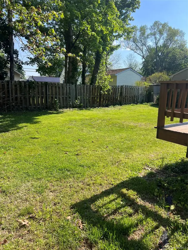 7 Berry ST, Wallkill, NY 12589