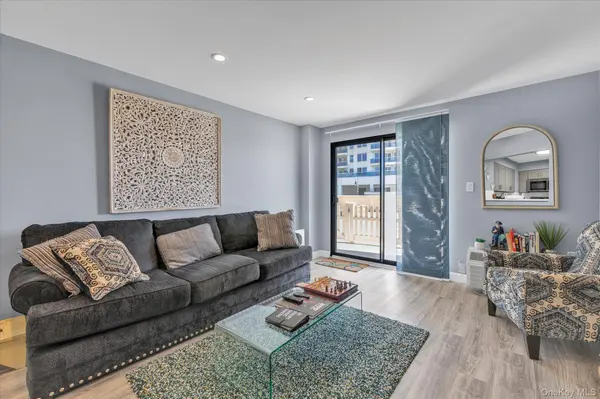 360 Shore RD #2C, Long Beach, NY 11561