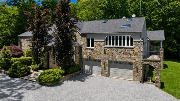 481 Mount Airy RD, Croton-on-hudson, NY 10520