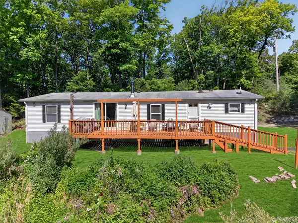62 Shin Hollow RD, Port Jervis, NY 12771