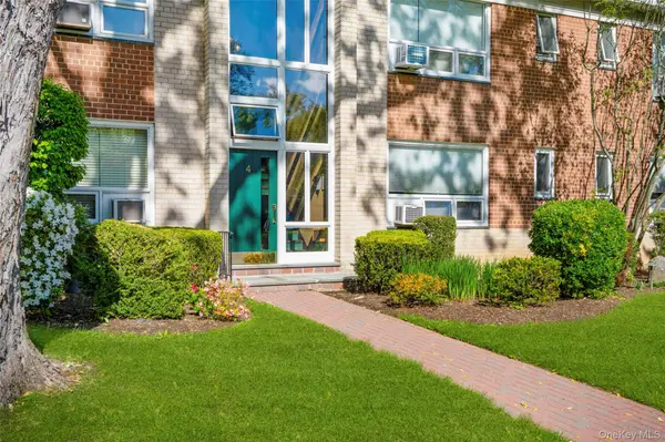 4 Channing PL #2R, Eastchester, NY 10709