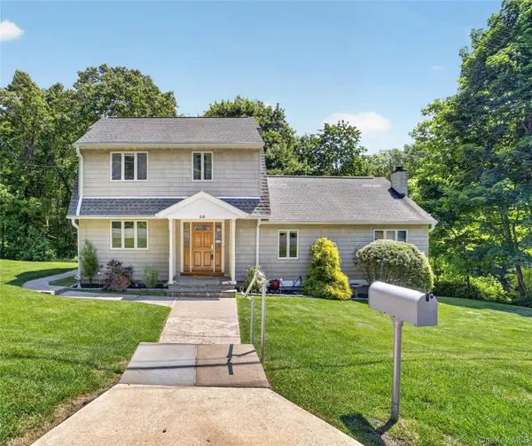30 Brandeis AVE, Mohegan Lake, NY 10547