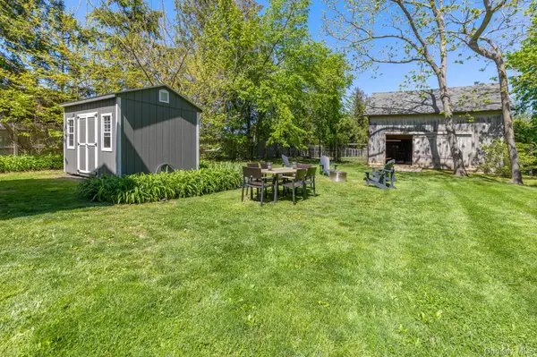 1220 Youngs AVE, Southold, NY 11971