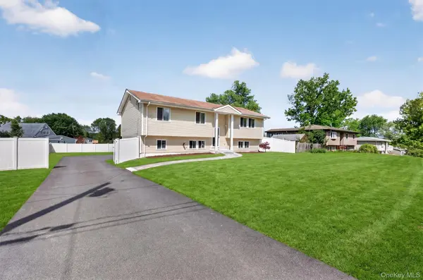 10 Tanglewood DR, Goshen, NY 10924